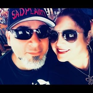 Meet your Posher, Debbie